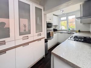 Kitchen- click for photo gallery